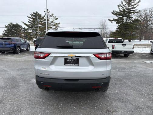 2018 Chevrolet Traverse LT Cloth