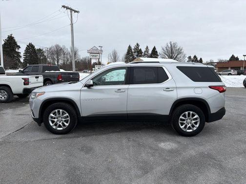 2018 Chevrolet Traverse LT Cloth