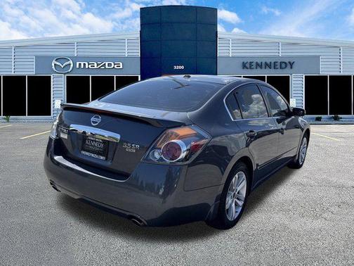 2010 Nissan Altima 3.5 SR