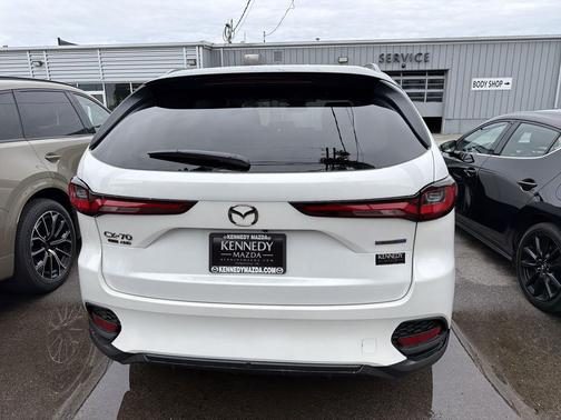 Rhodium White Premium 2026 Mazda CX-70 PHEV SC
