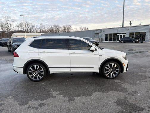 2020 Volkswagen Tiguan 2.0T SEL R-Line 4MOTION