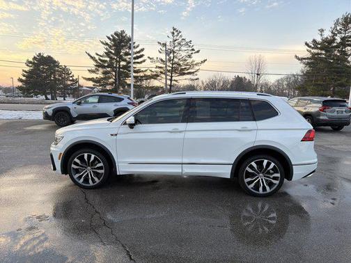 2020 Volkswagen Tiguan 2.0T SEL R-Line 4MOTION