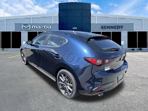 2025 Mazda Mazda3 FWD w/Preferred Package