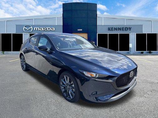 2025 Mazda Mazda3 FWD w/Preferred Package