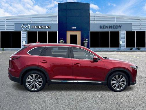 2022 Mazda CX-9 Signature