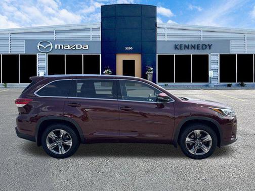 2018 Toyota Highlander Limited Platinum