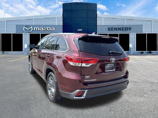 2018 Toyota Highlander Limited Platinum