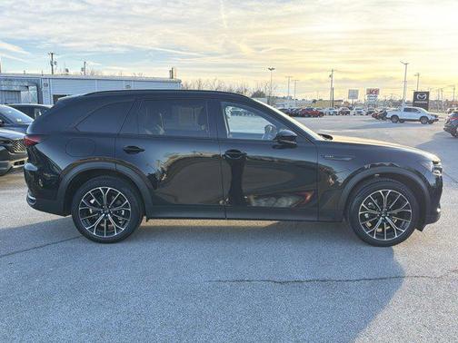 2025 Mazda CX-70 PHEV Premium Plus Package