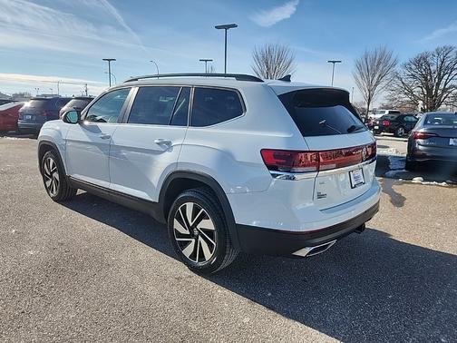 2024 Volkswagen Atlas 2.0T SE