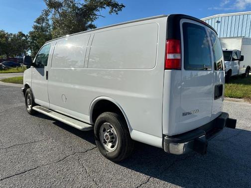 2024 GMC Savana 2500 Work Van