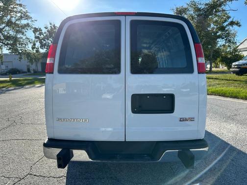 2024 GMC Savana 2500 Work Van