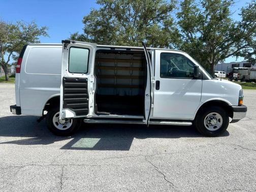 2023 Chevrolet Express 2500 Work Van