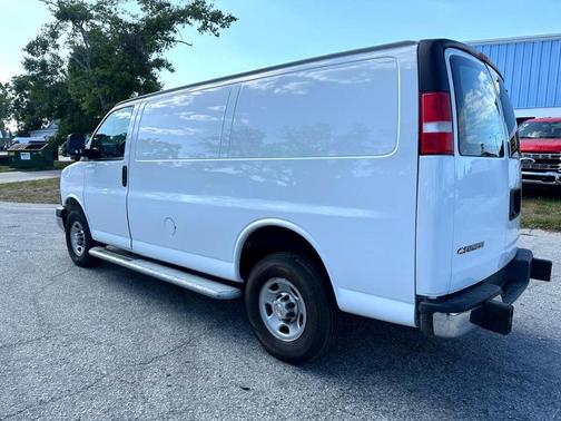 2023 Chevrolet Express 2500 Work Van