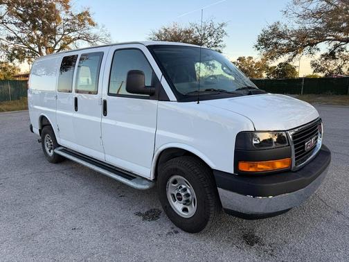 2025 GMC Savana 2500 Work Van