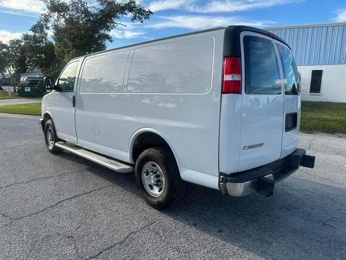 2022 Chevrolet Express 2500 Work Van