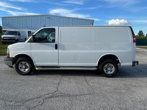 2022 Chevrolet Express 2500 Work Van