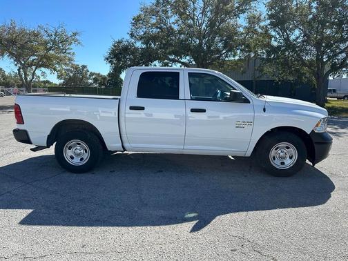 2024 RAM 1500 Classic Tradesman