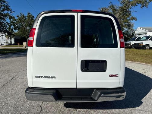 2024 GMC Savana 2500 Work Van