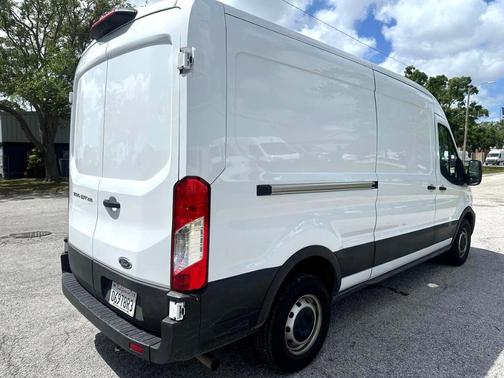 2023 Ford Transit-250 T-250 148 MED RF 9070 GVWR