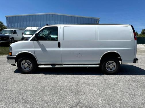 2024 Chevrolet Express 2500 Work Van