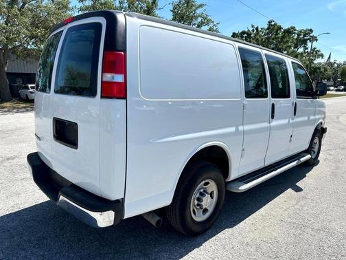2024 Chevrolet Express 2500 Work Van