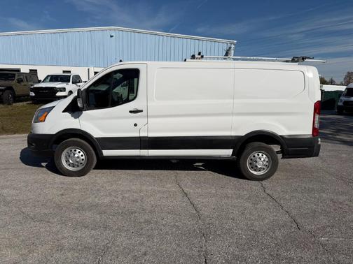2025 Ford Transit-150 T-150 130 LOW RF 8670 GVWR
