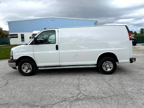 2024 Chevrolet Express 2500 Work Van