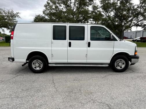 2024 Chevrolet Express 2500 Work Van