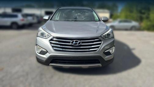 2016 Hyundai SANTA FE SE
