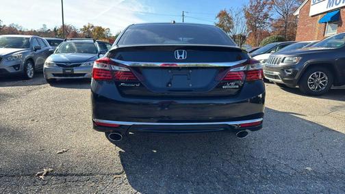 2017 Honda Accord Touring V6