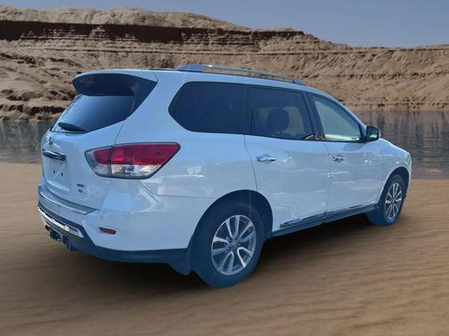 2014 Nissan Pathfinder SL