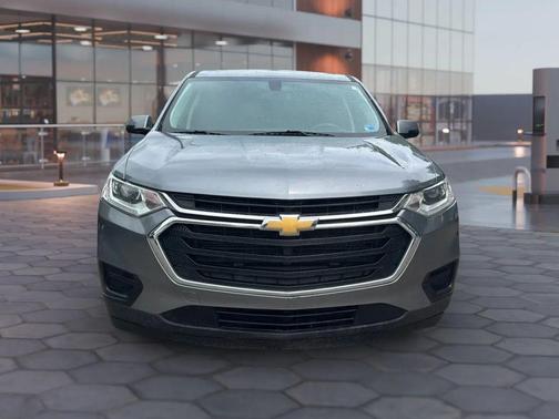 Satin Steel Metallic 2019 Chevrolet Traverse LS