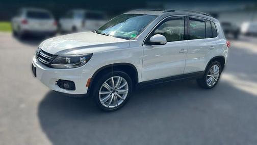2014 Volkswagen Tiguan 2.0T SE 4MOTION