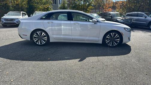 2019 Lincoln MKZ Reserve II