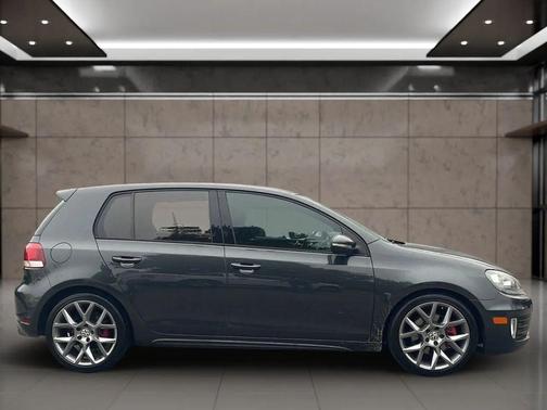 2014 Volkswagen GTI Wolfsburg Edition