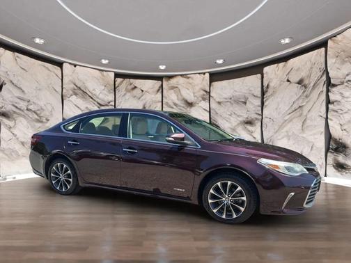 Sizzling Crimson Mica 2016 Toyota Avalon Hybrid XLE Premium