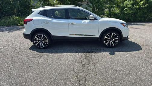 2018 Nissan Rogue Sport SL