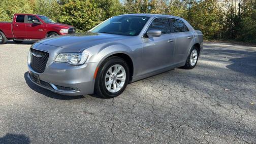 2015 Chrysler 300 Limited