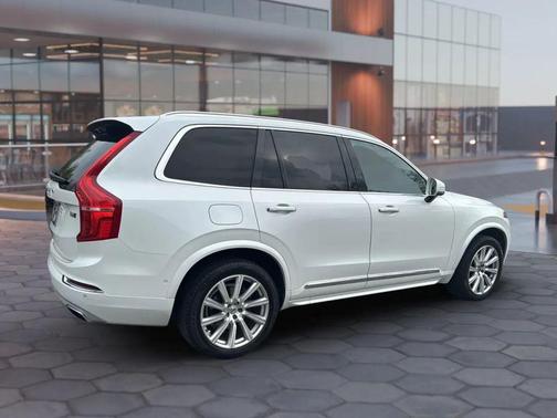 2018 Volvo XC90 T6 Inscription