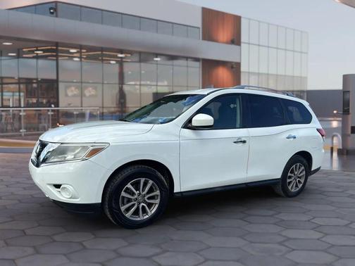 2015 Nissan Pathfinder S