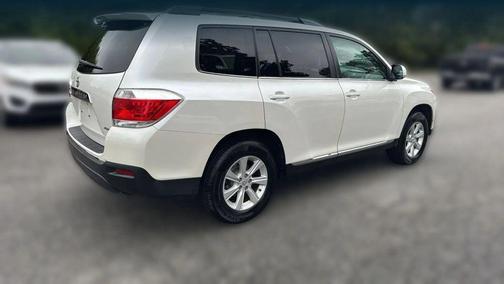 2012 Toyota Highlander SE