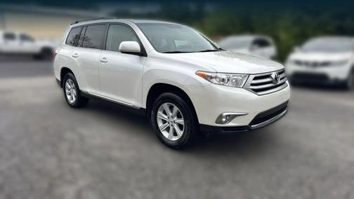 2012 Toyota Highlander SE