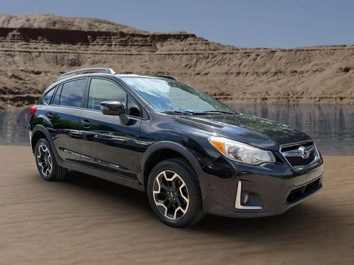 Crystal Black Silica 2016 Subaru Crosstrek 2.0i Limited