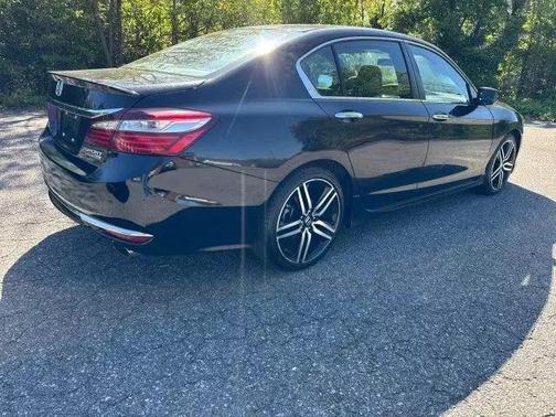 2017 Honda Accord Sport SE