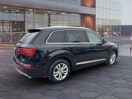 2017 Audi Q7 3.0T Premium