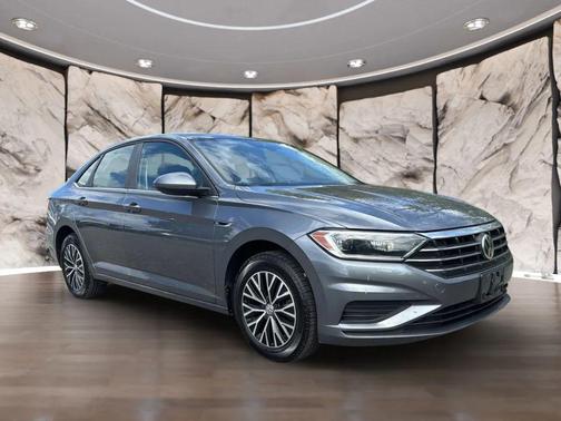 Platinum Gray Metallic 2019 Volkswagen Jetta 1.4T SEL