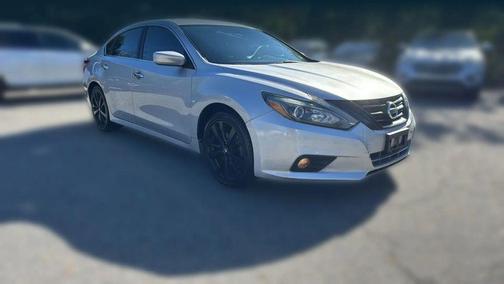 2016 Nissan Altima 2.5 SR