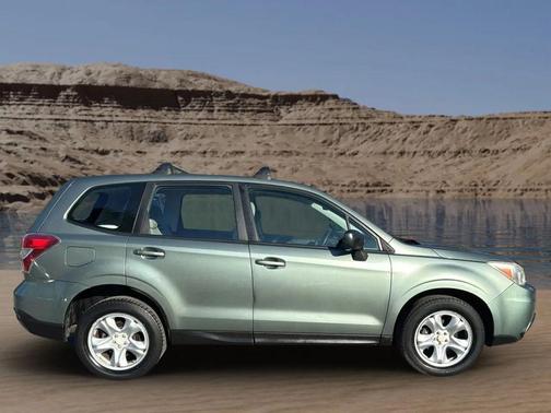 2014 Subaru Forester 2.5i