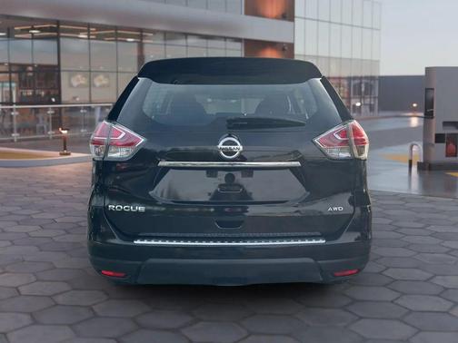 2015 Nissan Rogue S