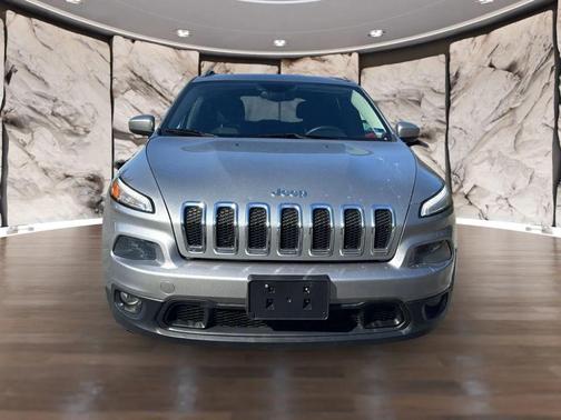 2015 Jeep Cherokee Sport